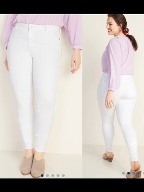 NWT Old Navy Rockstar Mid-Rise White Jeans / Denim *Tall / Long